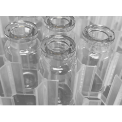 ISO 10R 10ml clear open sterile vial in an alveolar nested tray of 96 pieces